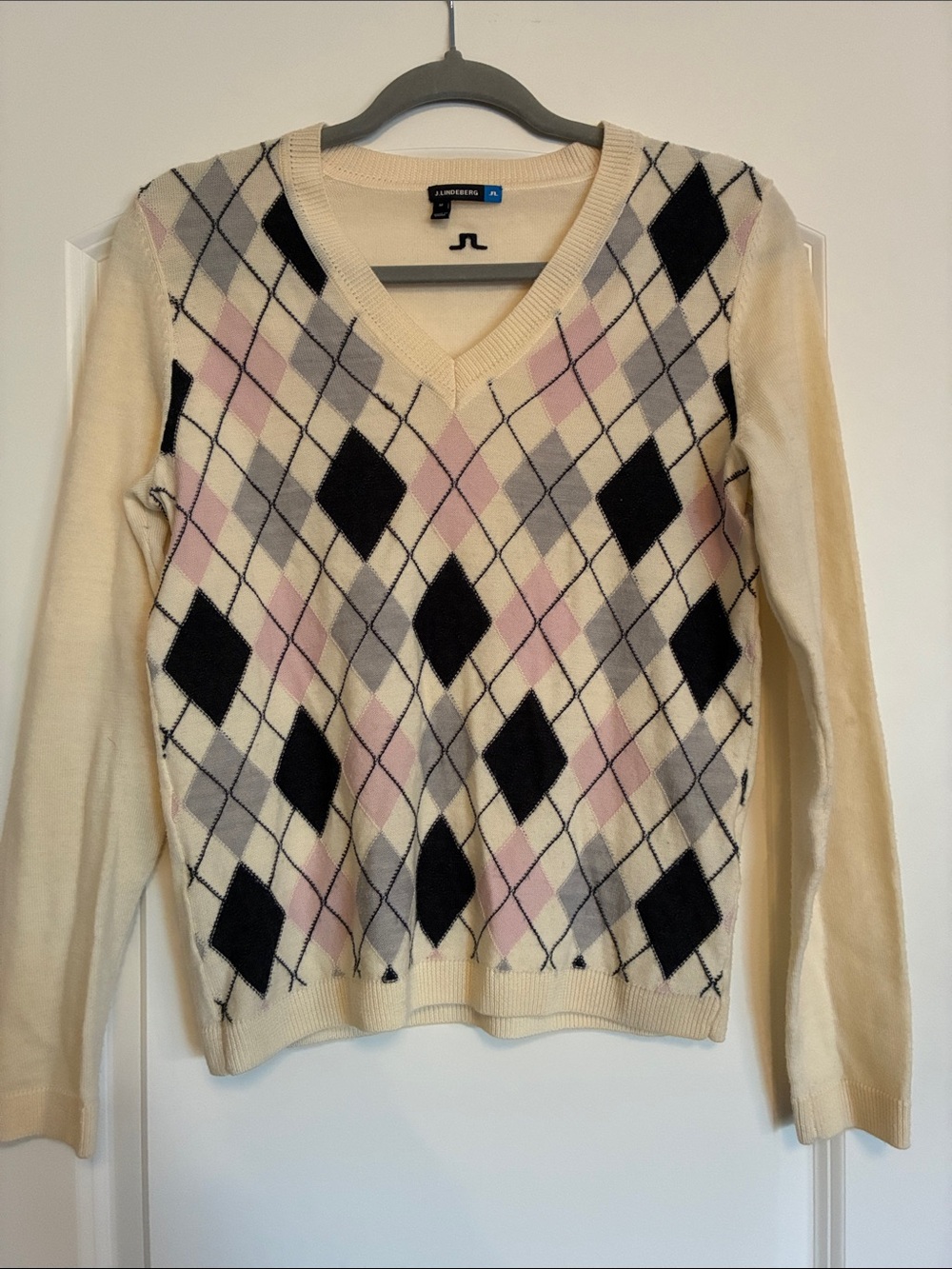 J.Lindeberg Cream Argyle V-Neck Sweater with Black and Pink Diamonds